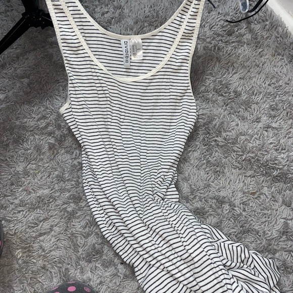 SUMMER DRESS BUNDLE! - Picture 4 of 4